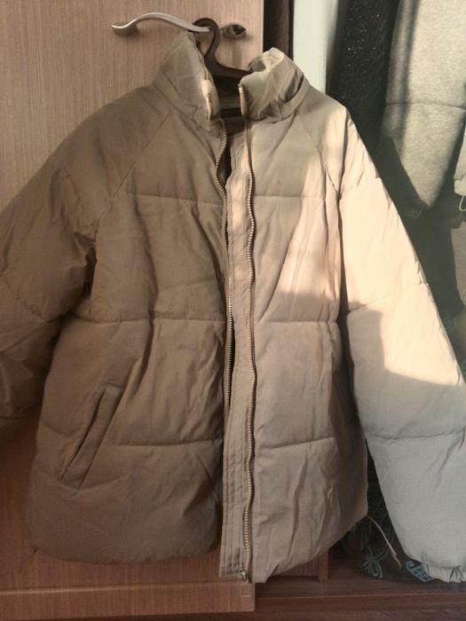 Продам стильную куртку