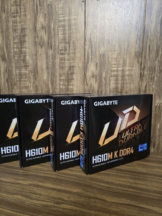 Новый комплект Gigabyte H610/i5 12400f/16gb 3200Mhz/Jonsbo kuller