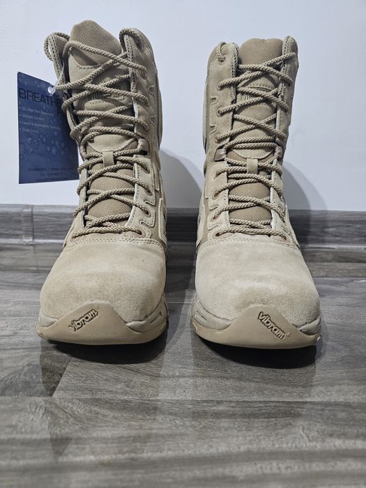 Bocanci militari Magnum nr 41, dimensiune talpic 26,5 cm, talpă vibram