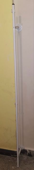 Стойка за слъчеви очила и деоптрични рамки