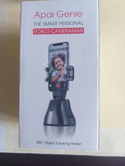 Vind robot cameraman nou