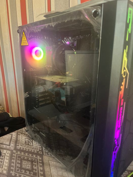 Продается системный блок в отличном состоянии