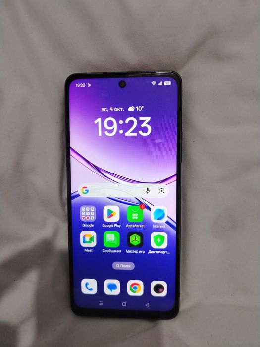 Продаётся телефон