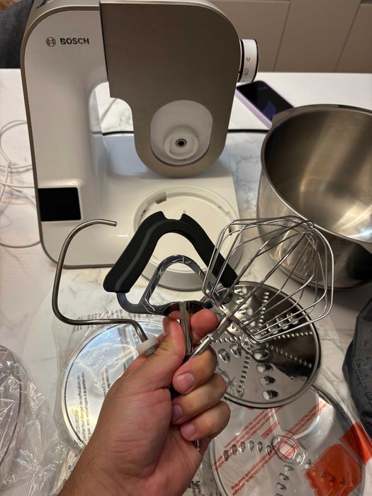 Robot de bucatarie BOSCH MUM58M59, vas 3.9l, blender 1.25l, 1000W