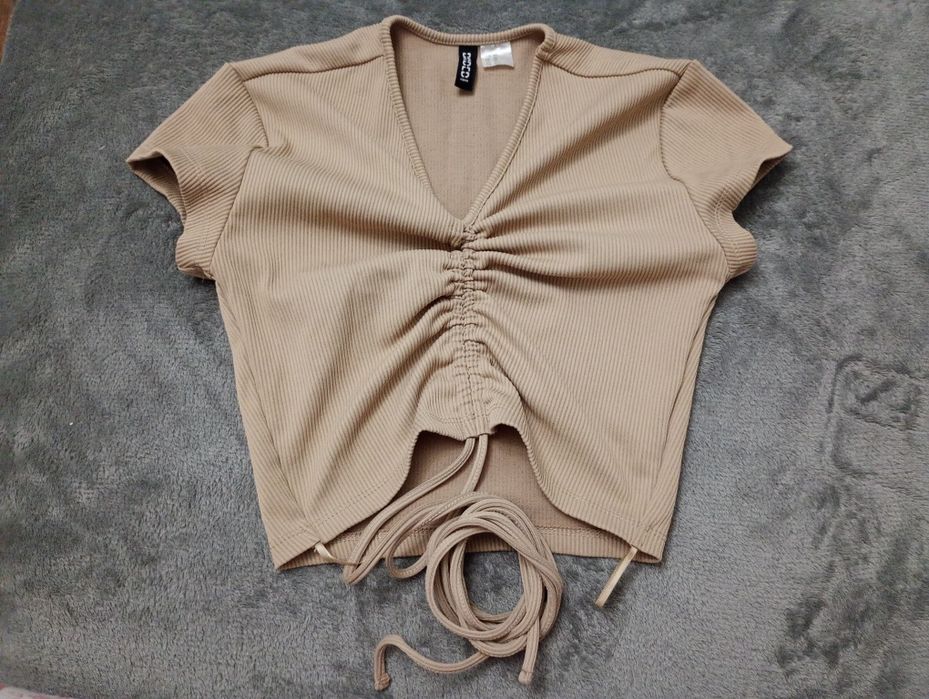 Дамски тениски, блузи и топове