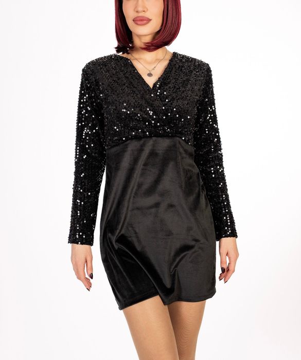 Черна стилна рокля