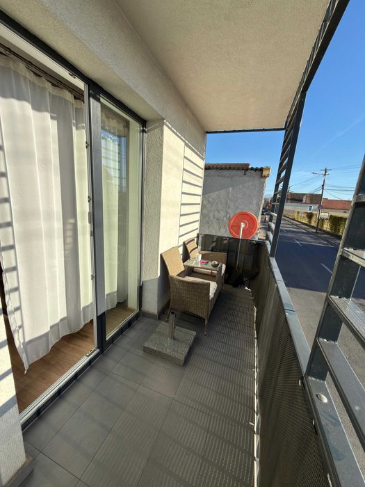 PROPRIETAR   Vând apartament 3 camere