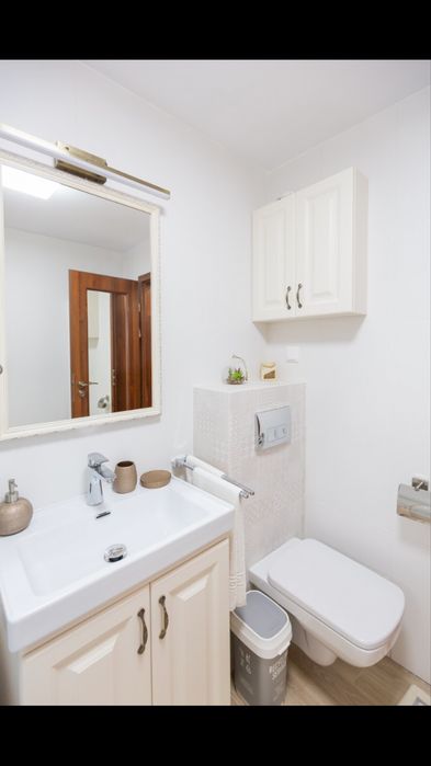 Apartament MAMAIA 4 camere cu vedere frontala la mare