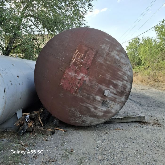 Ёмкость цистерны резервуар