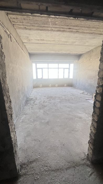 Дом сотилади (4 хона, 150 м2)