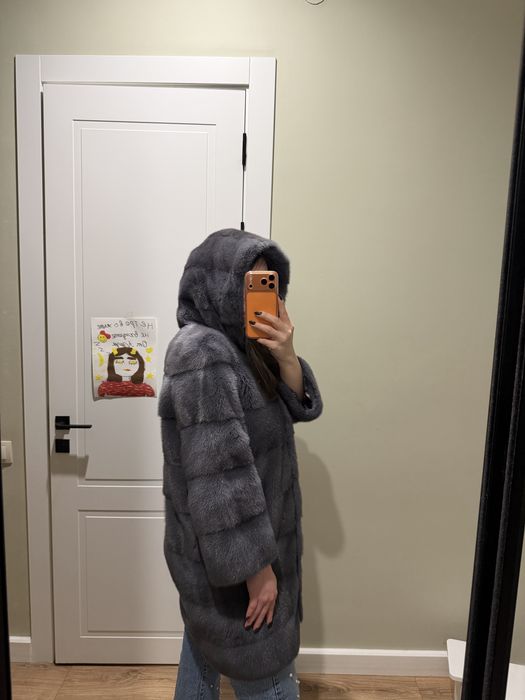 Продам норковую шубу