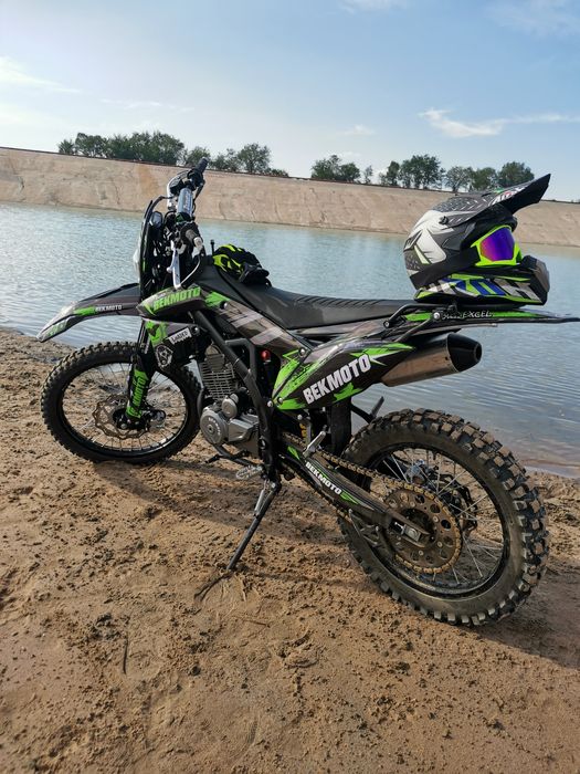 Эндуро обмен на комп 300куб  Bekmoto