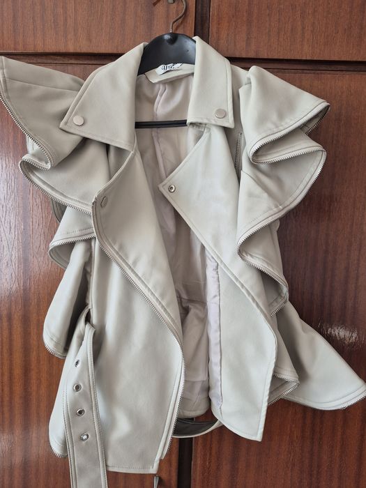 Бял Нов кожен елек