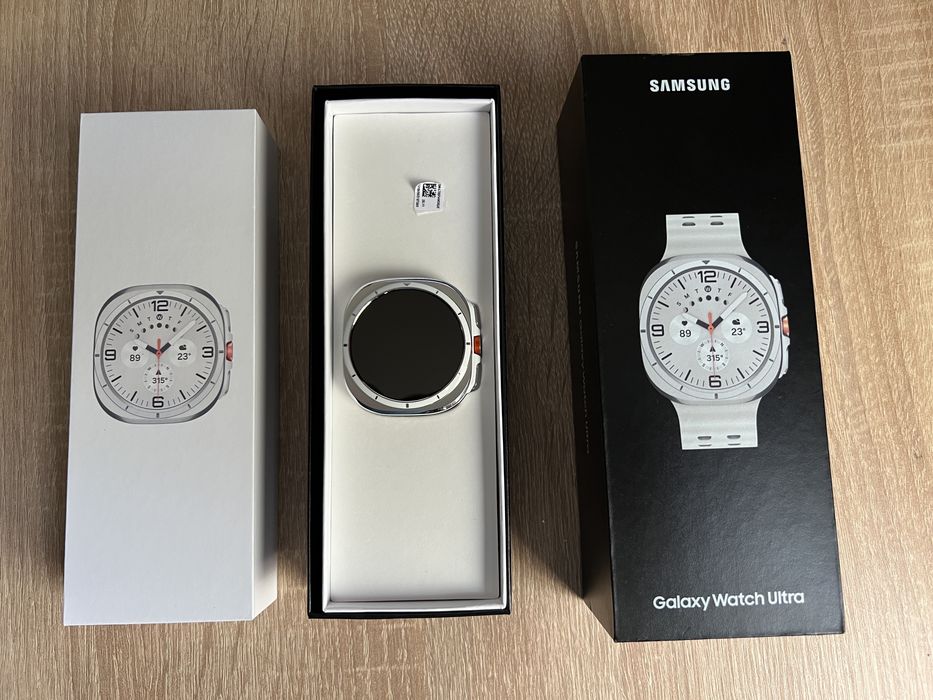 Samsung Galaxy Watch Ultra 2025 LTE 47mm | Като нов | €220