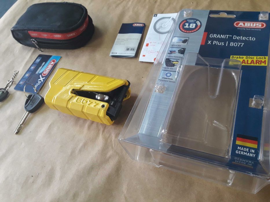 Заключвалка за диск с аларма ABUS GRANIT Detecto X-Plus 8077