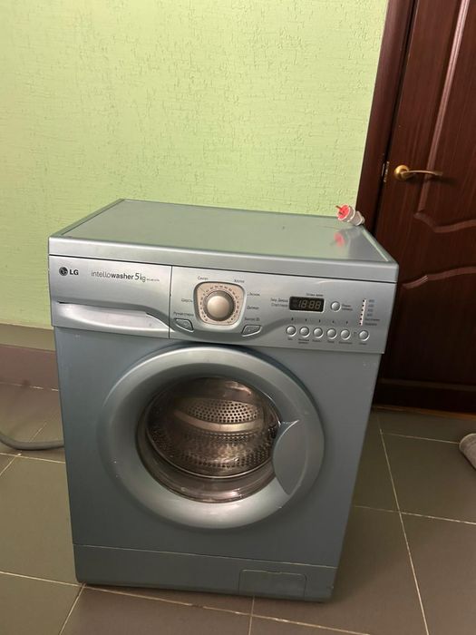 Стиральная машина LG Intellowasher 5кг