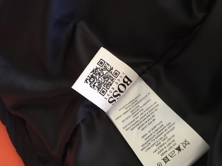 Hugo Boss             Елек