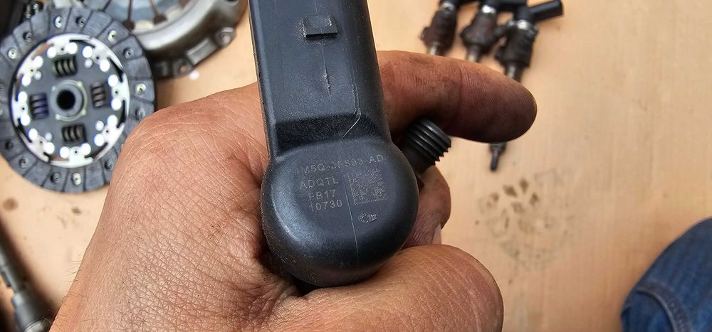 Injectoare Ford Focus 2 / C-Max 1.8 TDCI KKDA 2005 2006 / 2007 2008