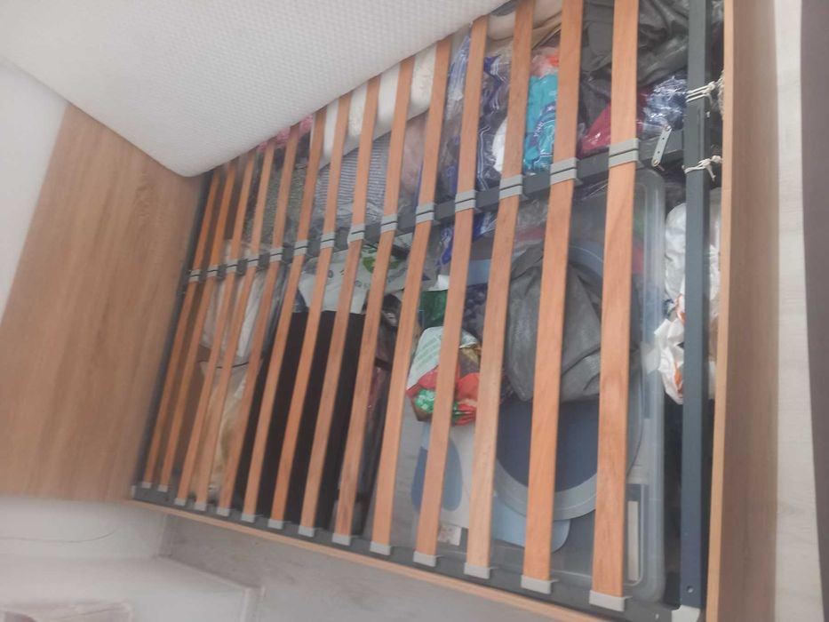 Двулицев матрак пяна 160x200 + подматрачна рамка