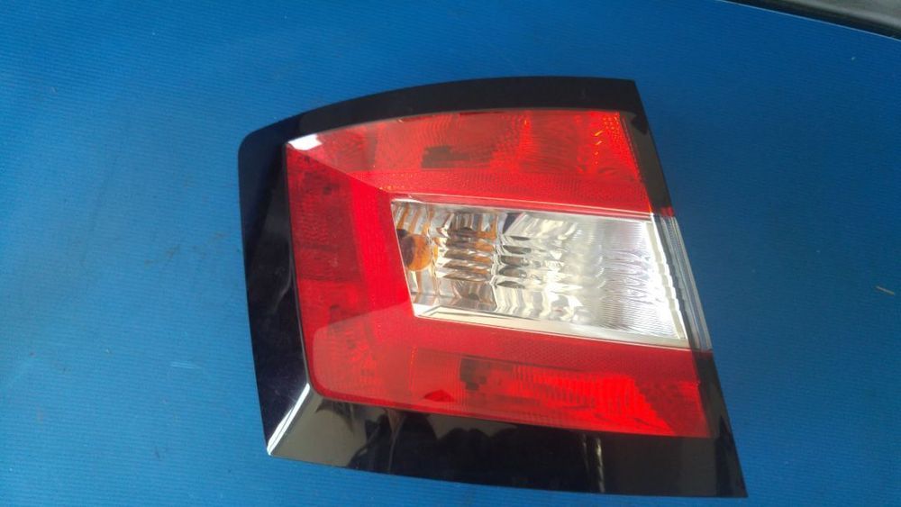 stop tripla stanga skoda fabia 3 hatchback 6v6945095
