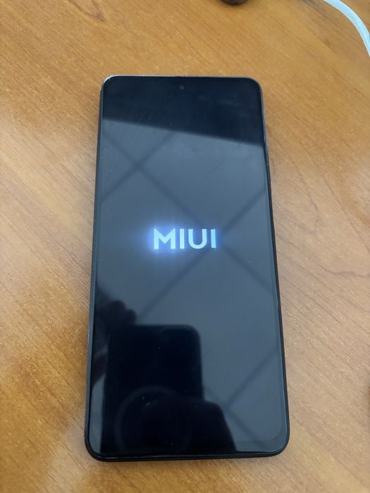Redmi Not 9 Pro в отличном состояний.