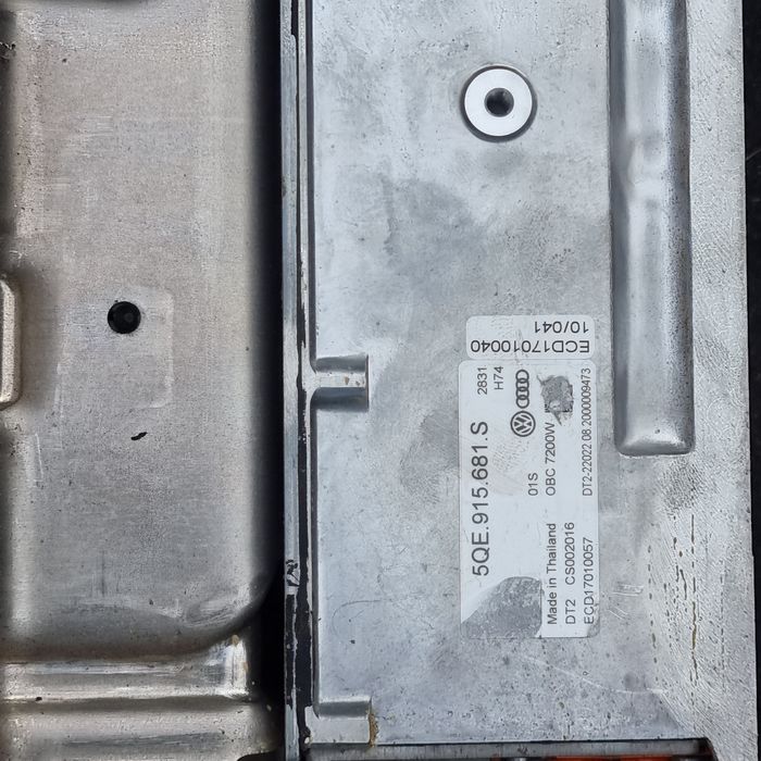 Audi A6 C8 A7 C8 2.0tfsi hybrid e tron modul incarcator 5QE915681S