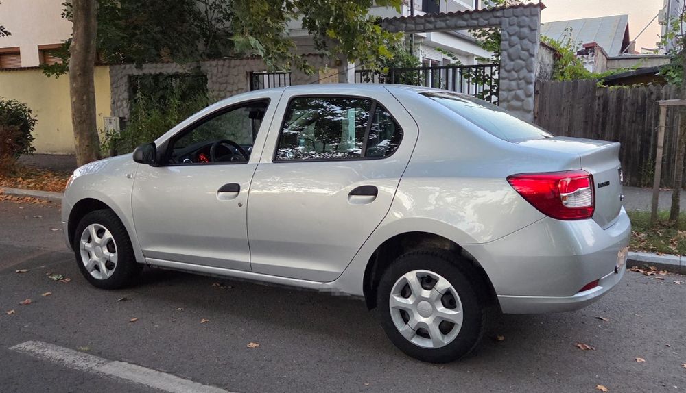 Dacia Logan doar 32.000.km ca si noua