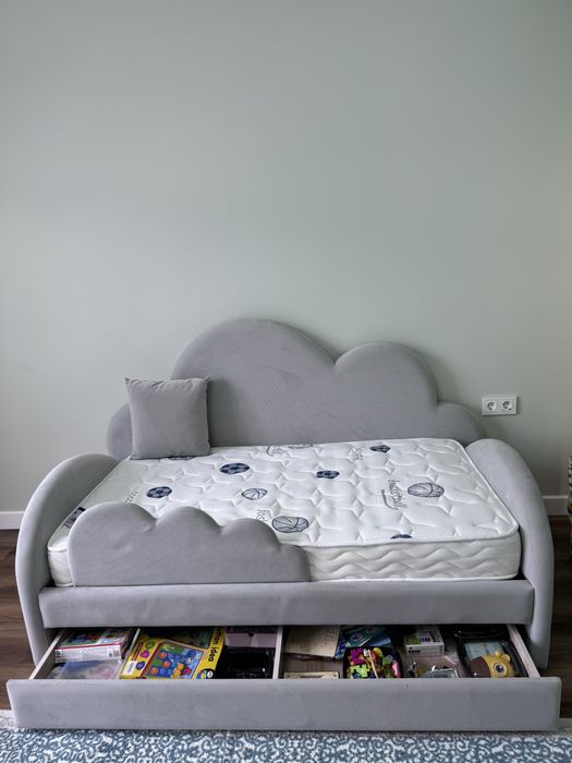 Детская кровать облако 120*90 с матрасом