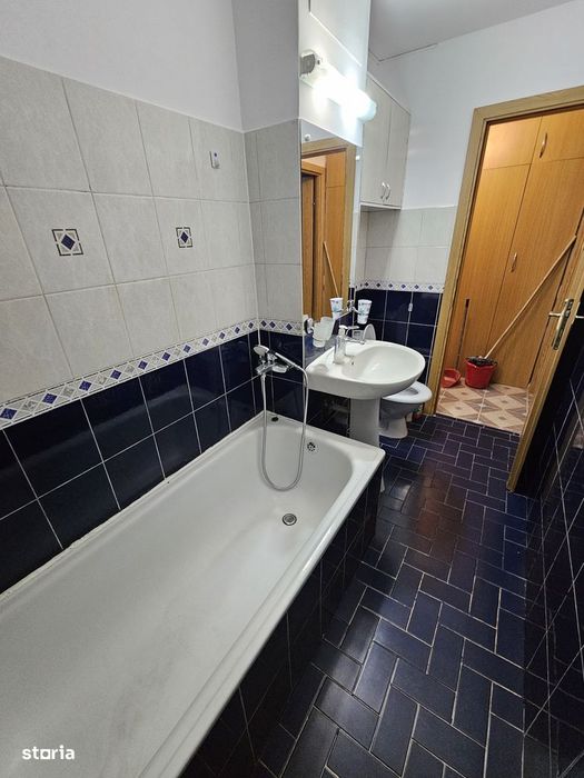 Apartament 3 camere, zona Grivitei, pet friendly