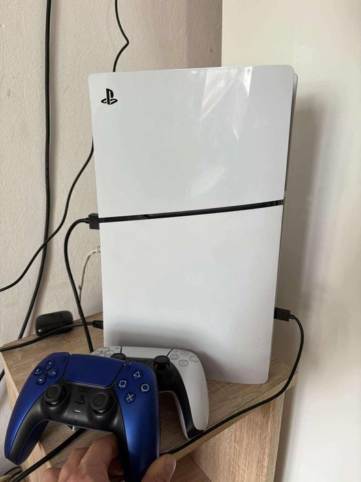 Play station 5 slim 1 tb