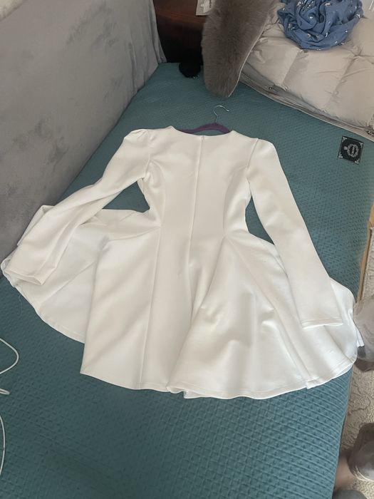 продам платья Miss