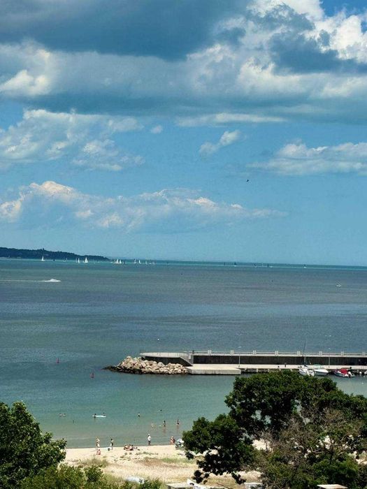 Едностаен апартамент с гледка в комплекс Varna South Bay