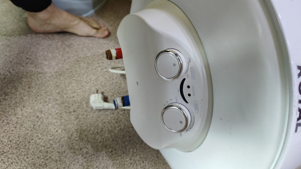 Продам водонагреватель!!!