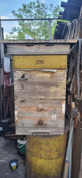 Ульи для пчёл, корпуса, рамки