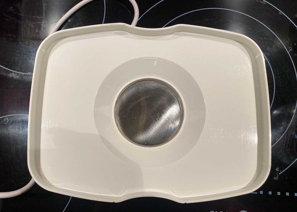 Продавам електрически стерилизатор 3 в 1 на CHICCO