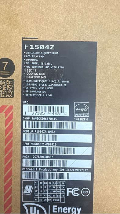 Ноутбук Asus.
