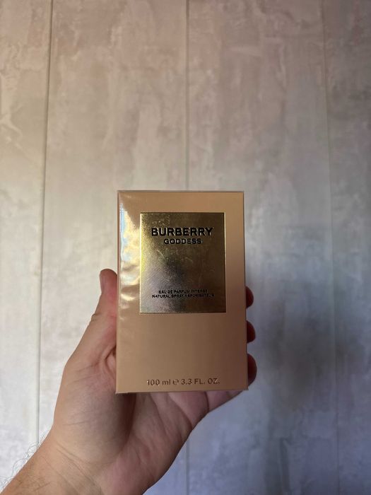 Парфюм Burberry Goddess 100ml