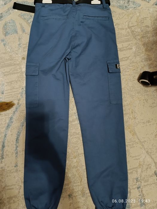 Продам брюки, шорты, кофты на мальчика 8-10 лет