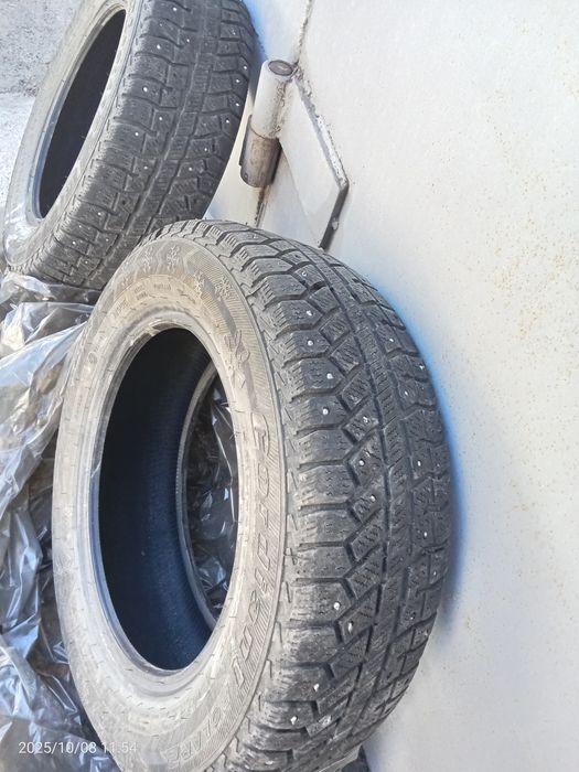 Продаются шины зимние