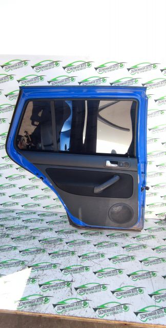 Usa / Portiera spate stanga /645 Volkswagen VW Golf a 4-a generatie