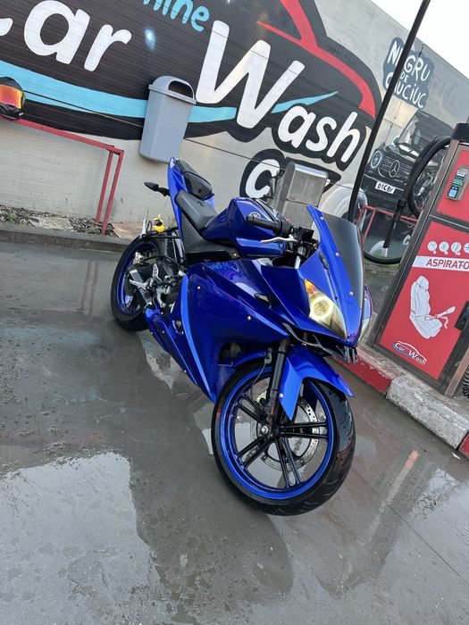 Vand yamaha yzf r125 2011
