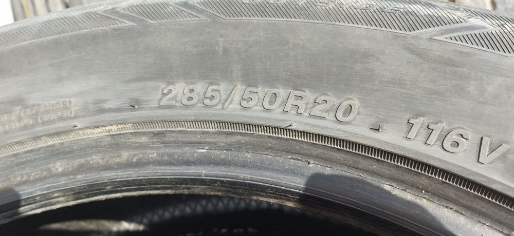 285/50/R20 продам