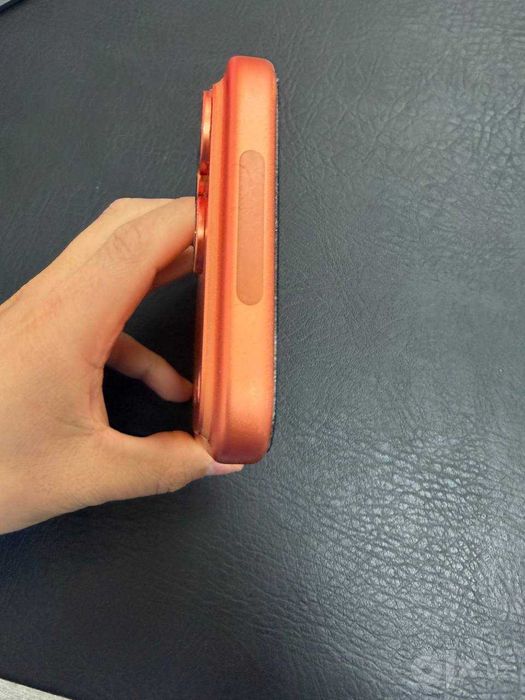 Продаётся iPhone 17 Pro max