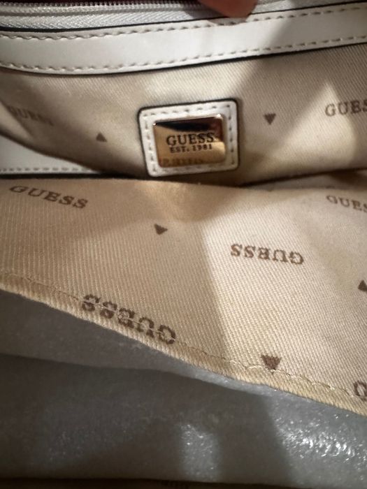 Guess Silvana canava  bag +  Guess travel bag