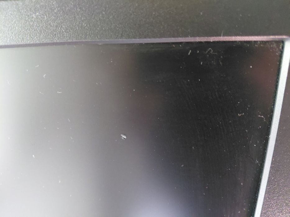Монитор       LG 19