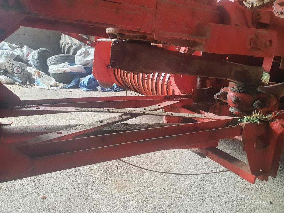 Пресс подборщик Киргизстан