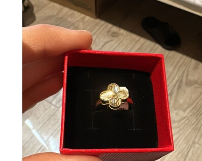 Женское Кольцо новое