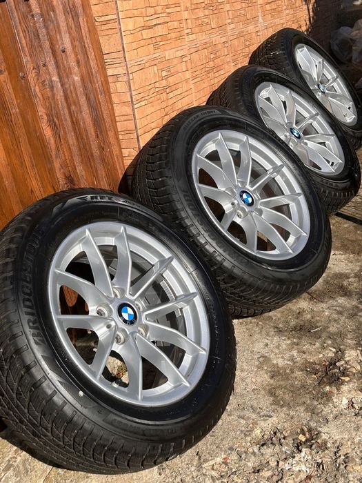 Vând jante Bmw modelu nou 5×112 . Aproape noi, cu cauciucuri de iarnă