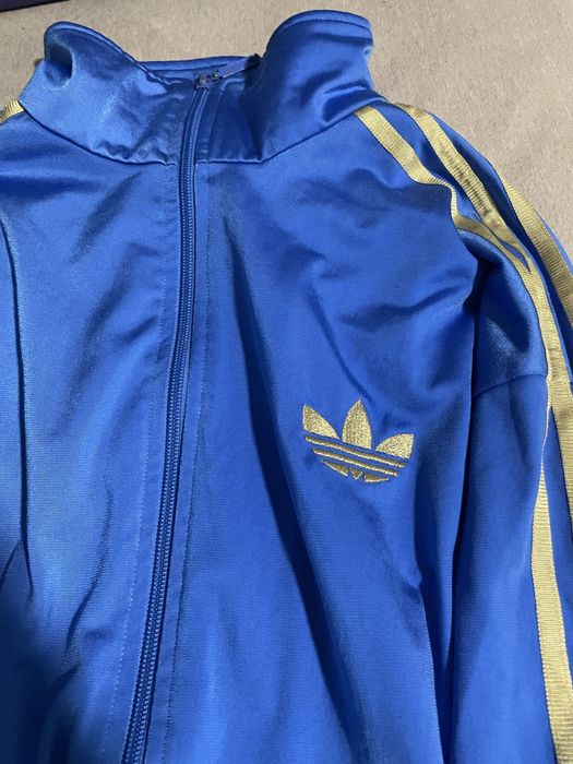 Адидас суичър L size