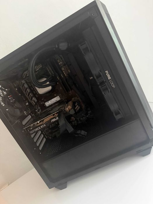 PC Gaming Ryzen 7 5700X + RTX 3060 OC 12 GB – stare excelentă